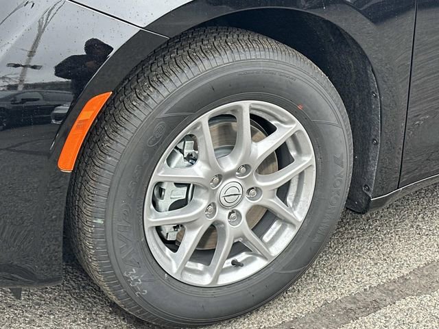 New 2026 Chrysler Voyager LX image 7