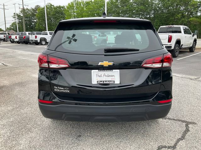 Used 2024 Chevrolet Equinox LS w/ Driver Confidence II Package FWD image 21
