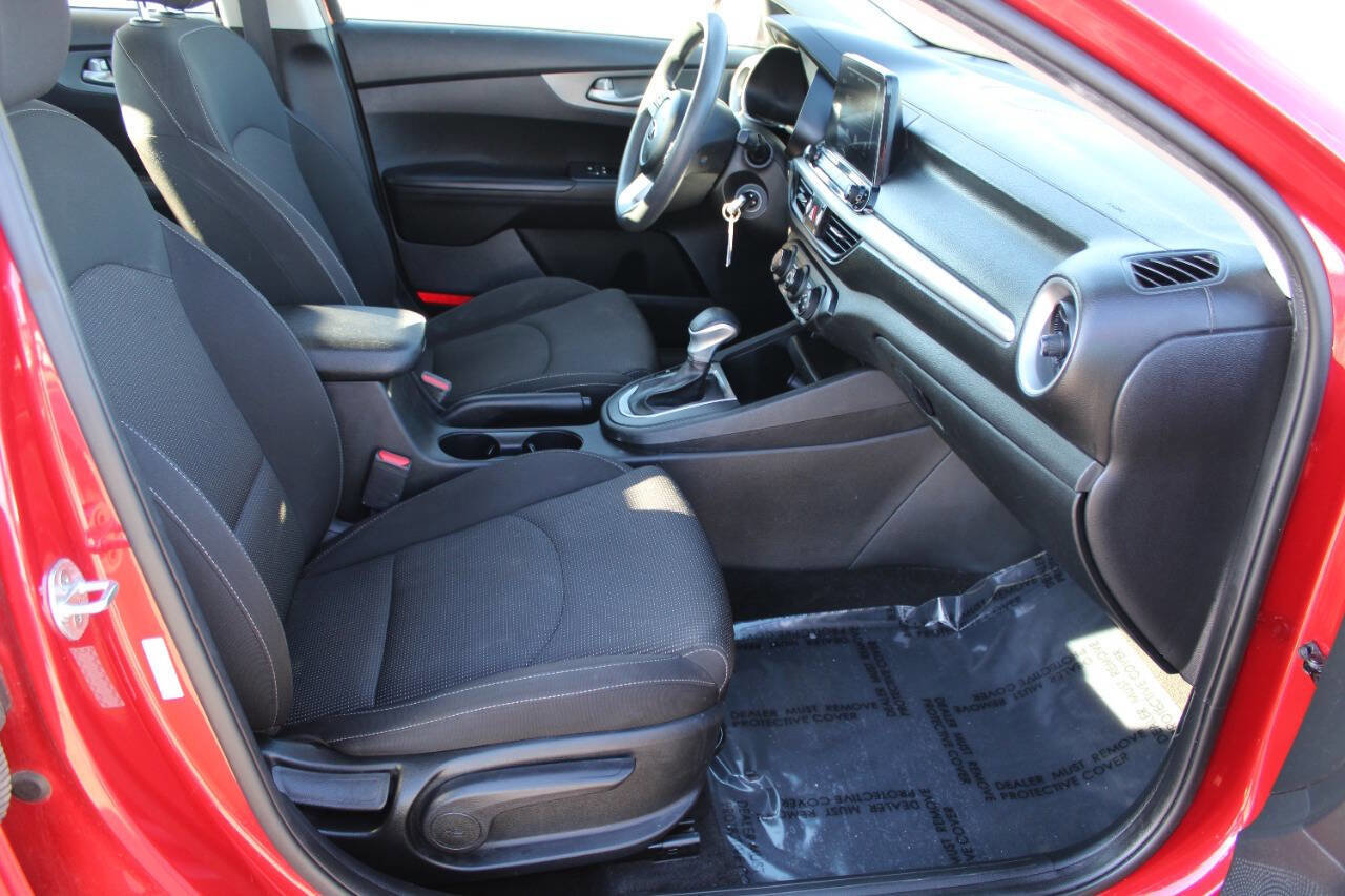 Used 2021 Kia Forte LXS image 8