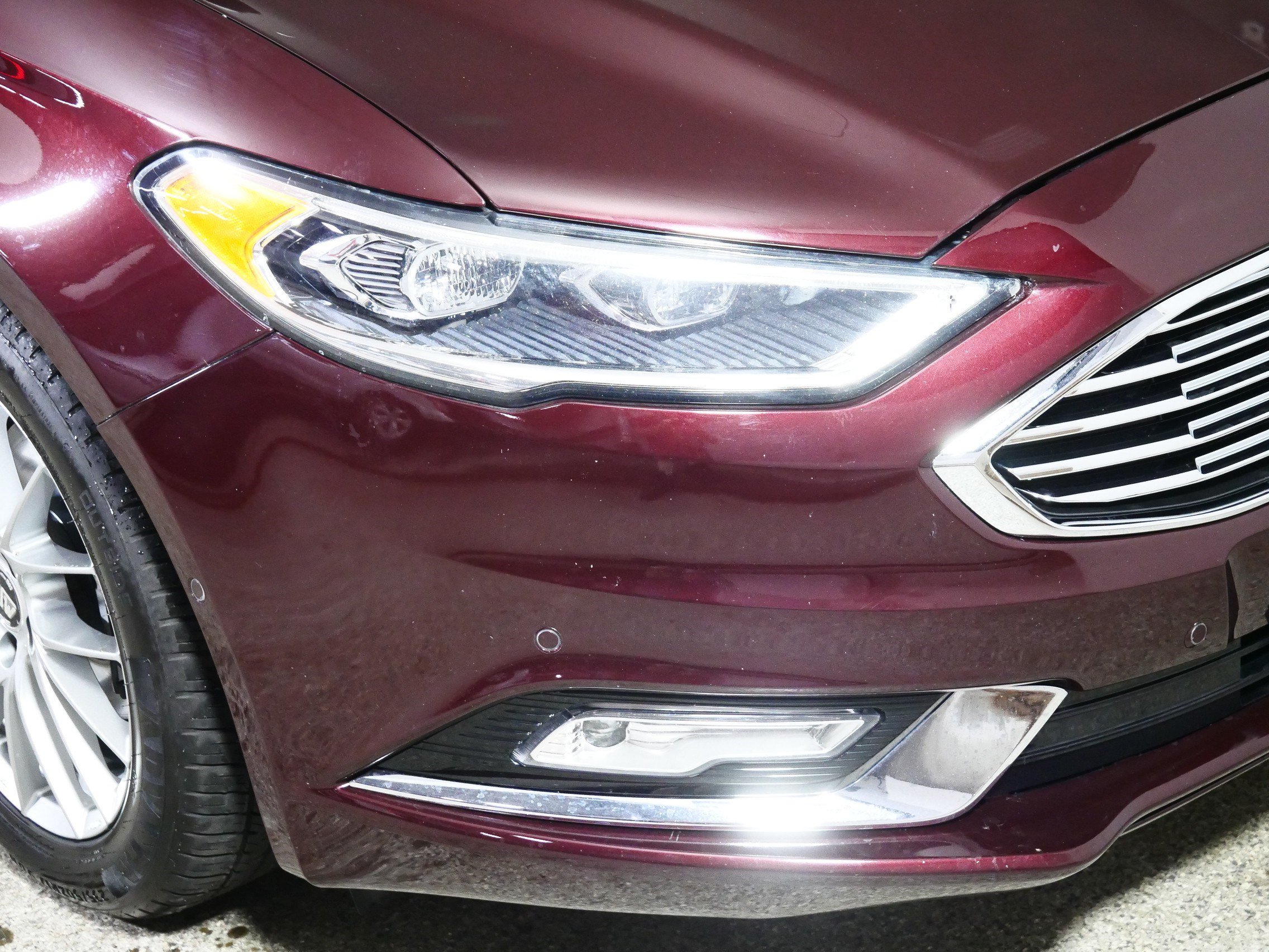 Used 2017 Ford Fusion Platinum AWD/4WD image 16