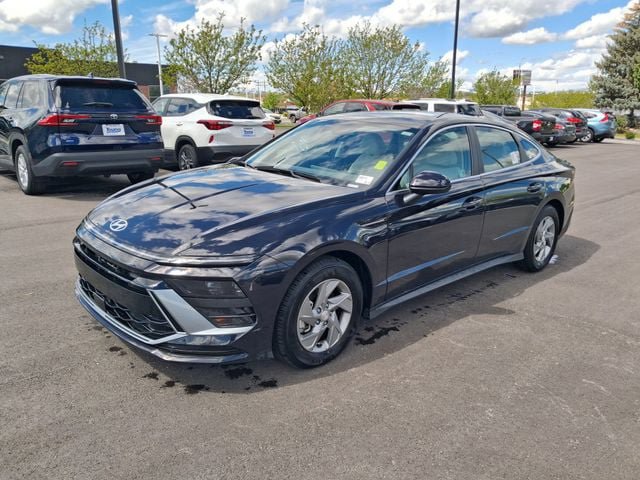 Used 2025 Hyundai Sonata SE FWD image 7