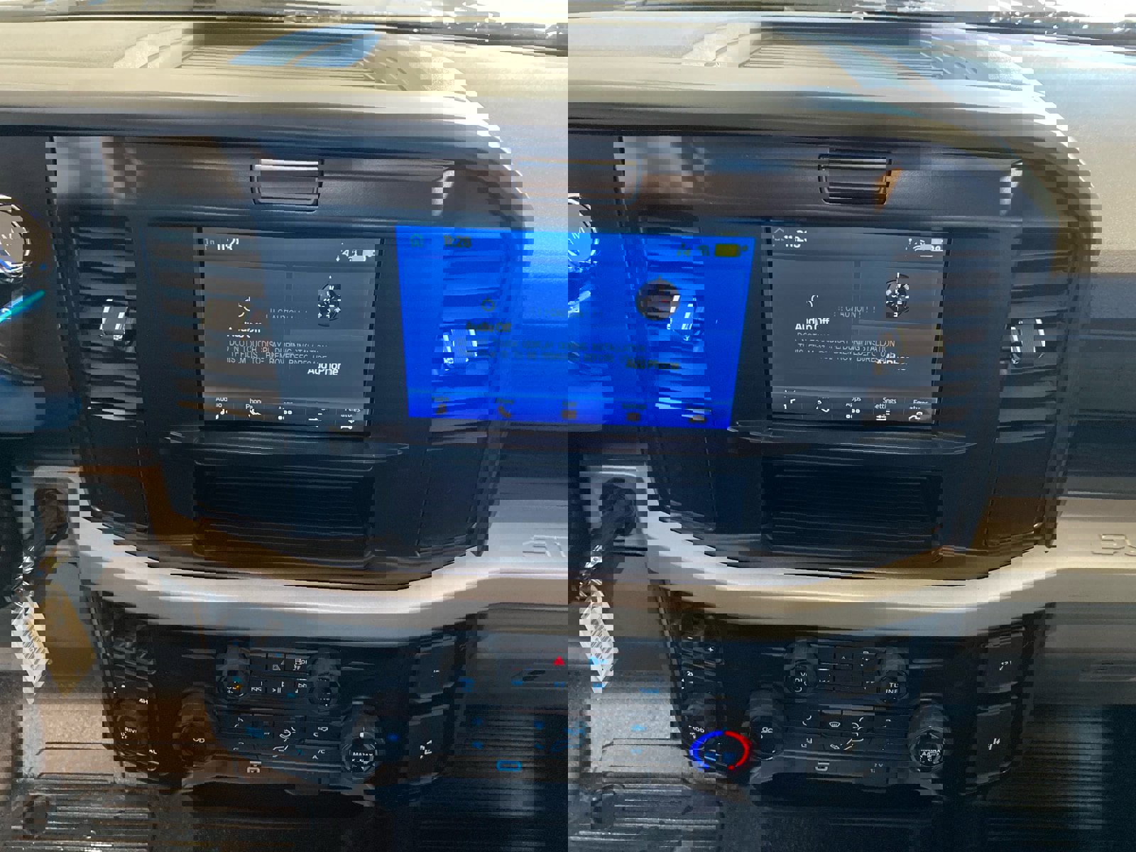 New 2026 Ford F550 4x4 Regular Cab Super Duty image 16