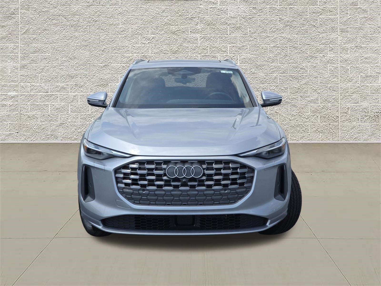 New 2026 Audi Q5 Premium AWD/4WD image 2