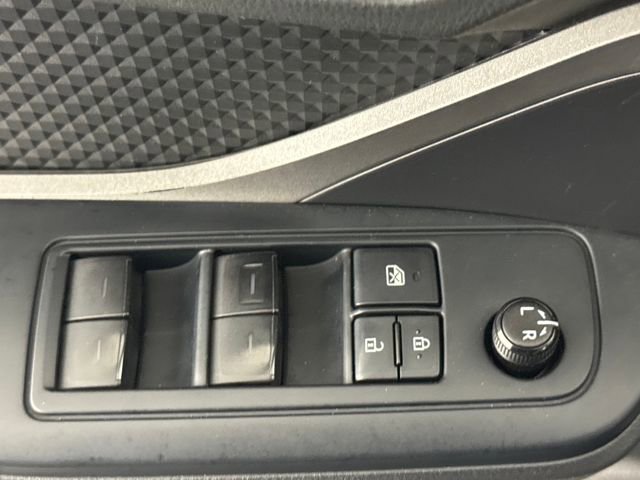 Used 2021 Toyota C-HR LE image 24