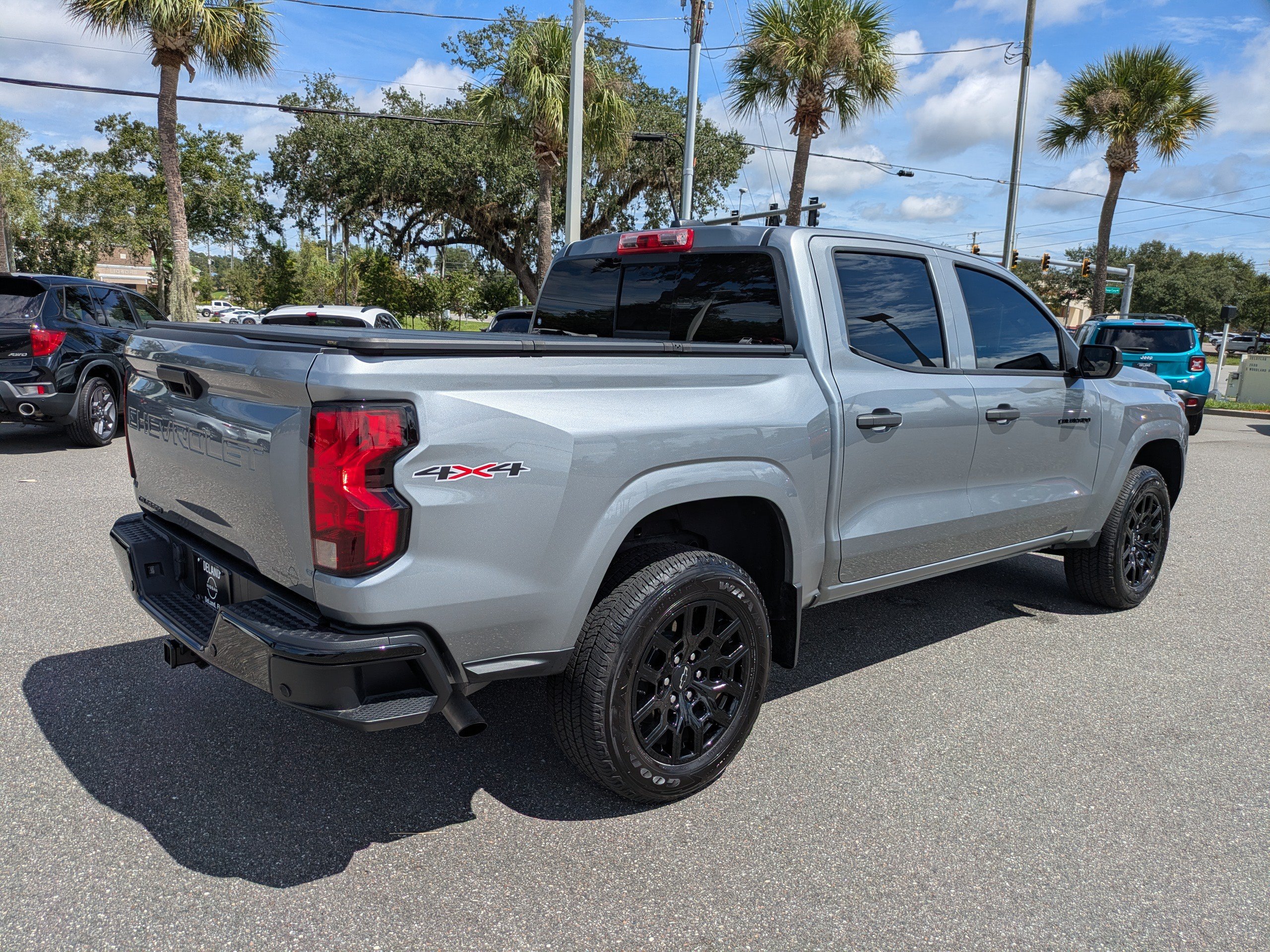 Used 2025 Chevrolet Colorado W/T w/ WT Custom Package AWD/4WD image 4