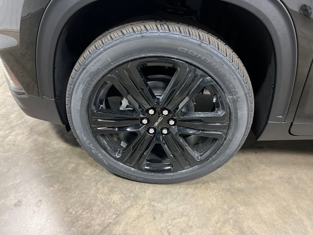 New 2026 GMC Acadia Elevation image 9