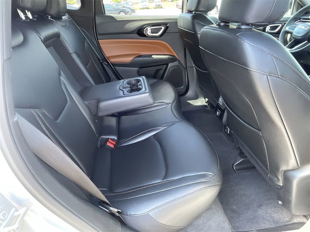 Used 2024 Jeep Compass Limited image 26