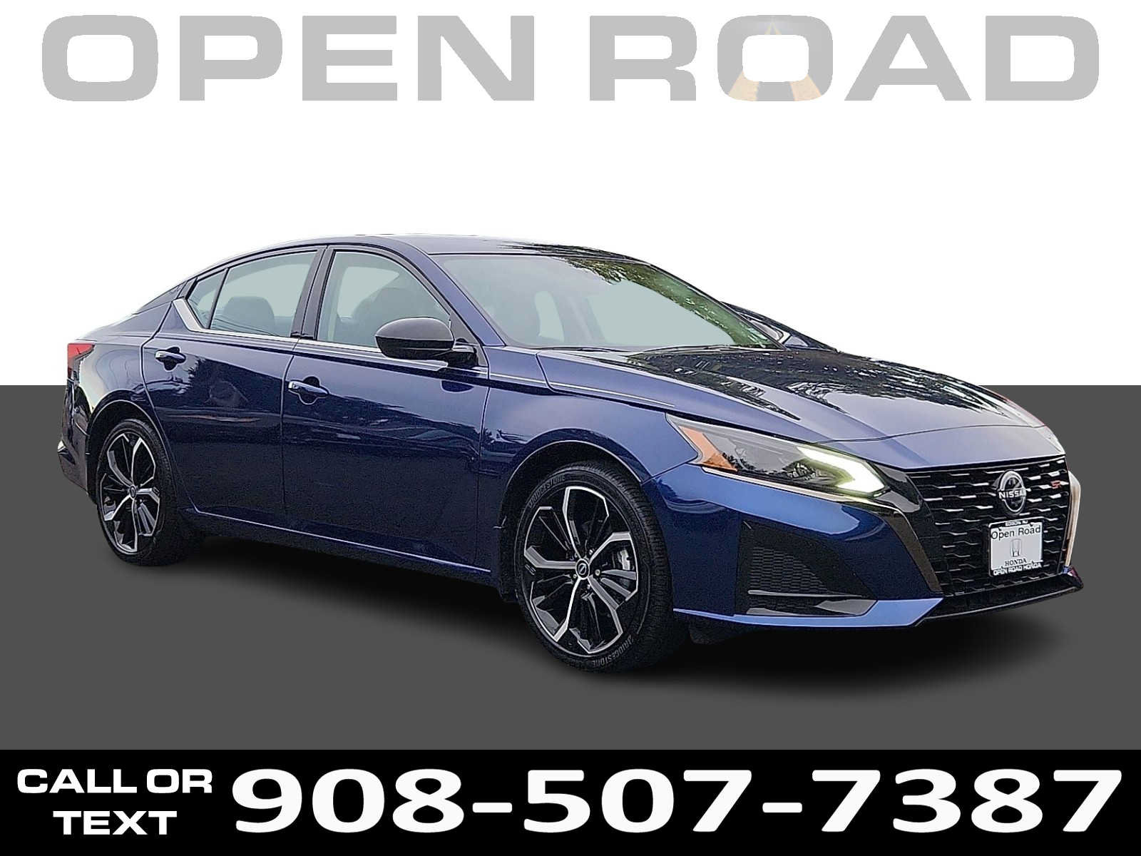 Used 2023 Nissan Altima 2.5 SR FWD image 1