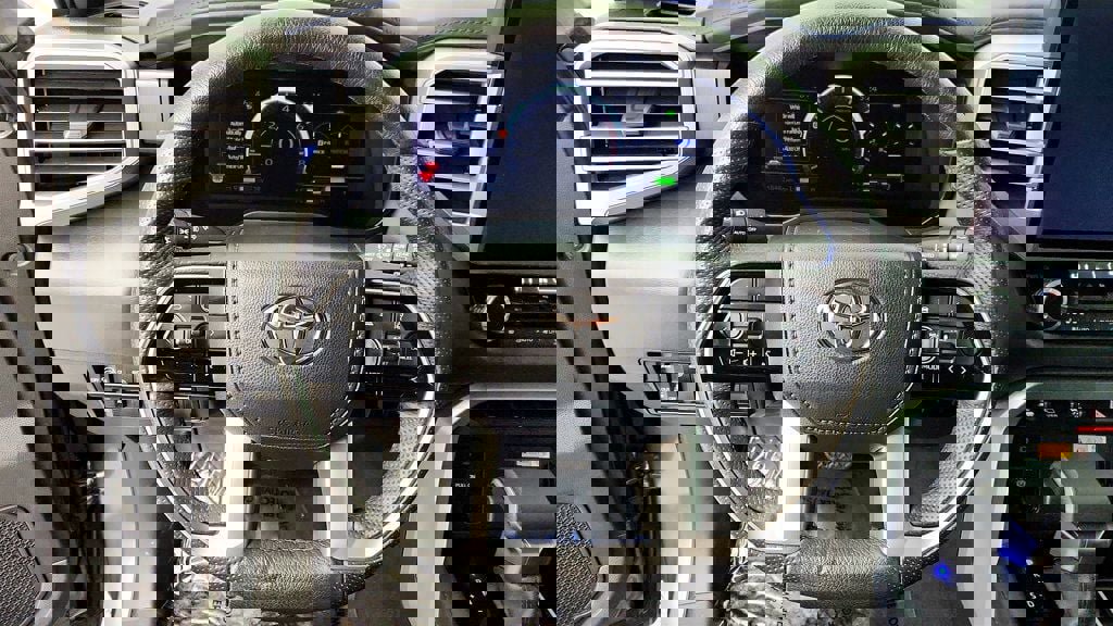 Used 2024 Toyota Sequoia Platinum image 13