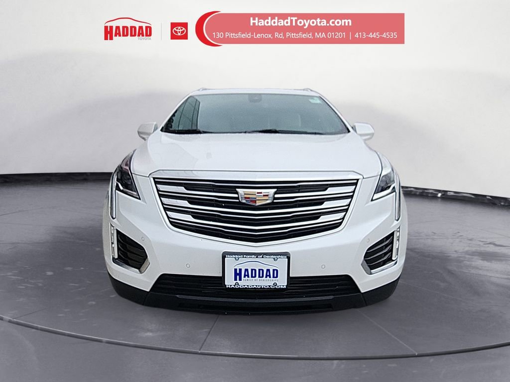 Used 2017 Cadillac XT5 Luxury w/ Driver Awareness Package image 8