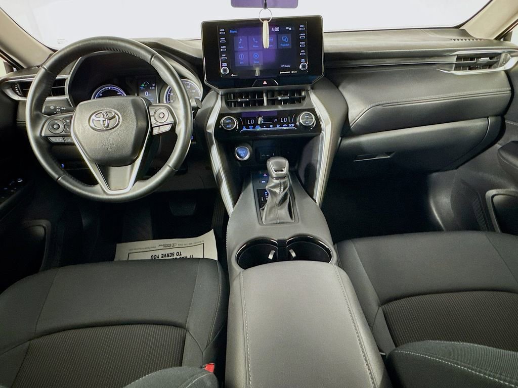 Used 2022 Toyota Venza LE image 24