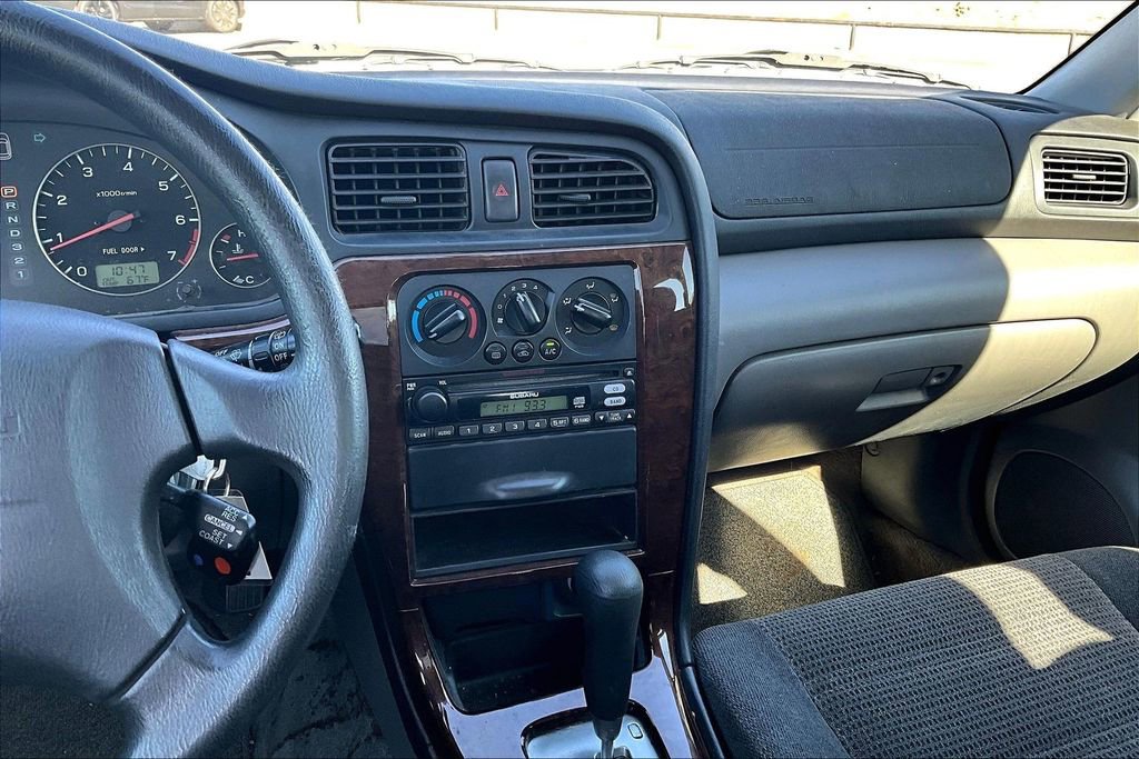 Used 2003 Subaru Outback Wagon image 19
