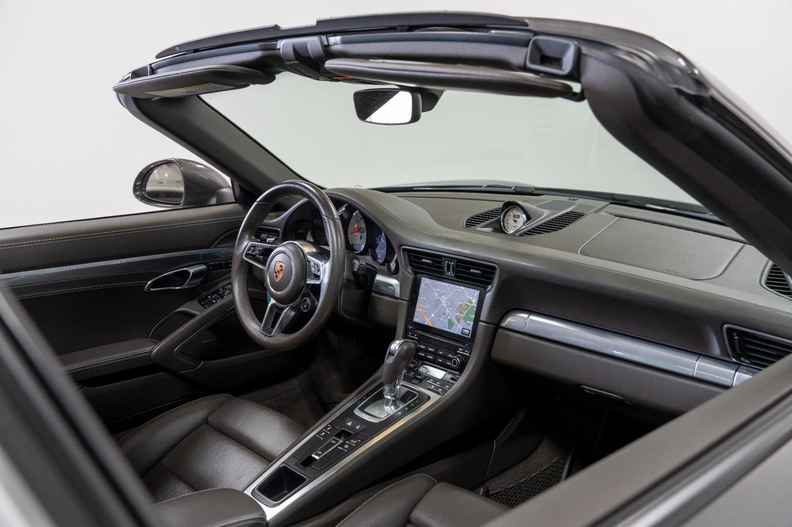 Used 2017 Porsche 911 Targa 4S image 57
