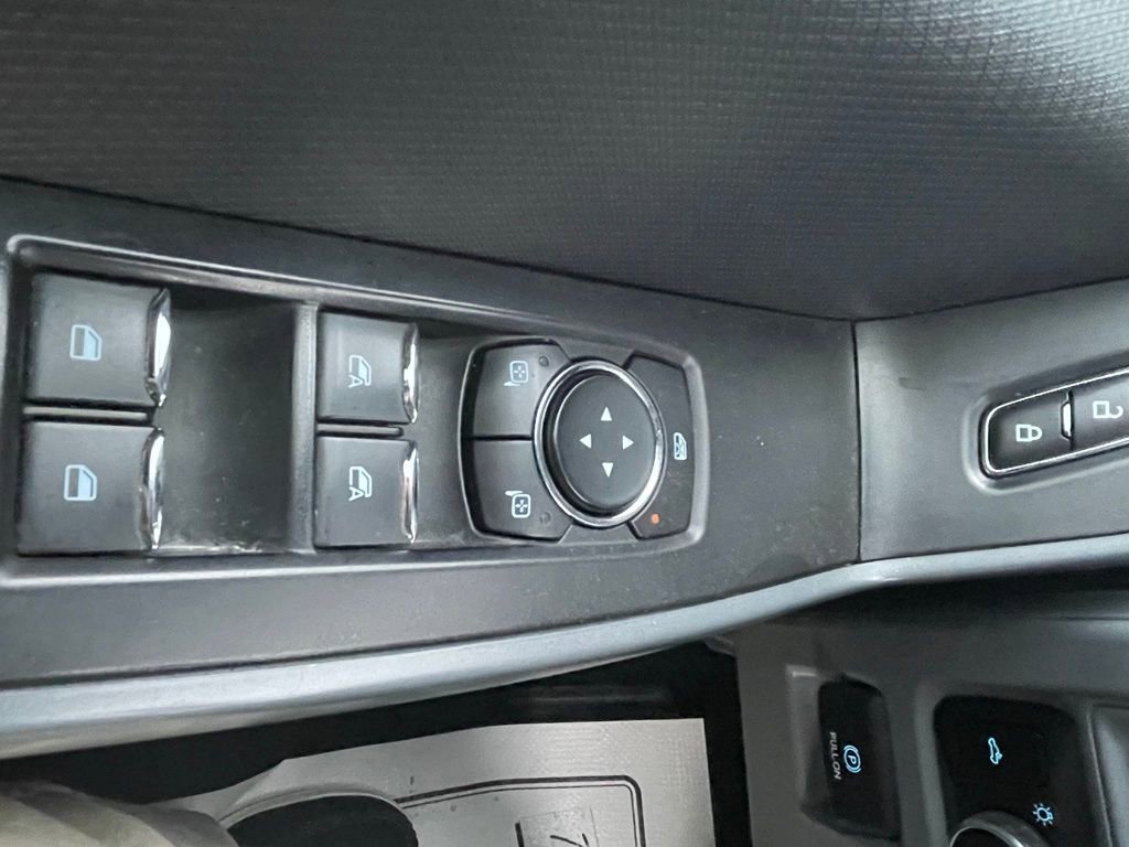 Used 2023 Ford F150 XLT w/ XTR Package image 16