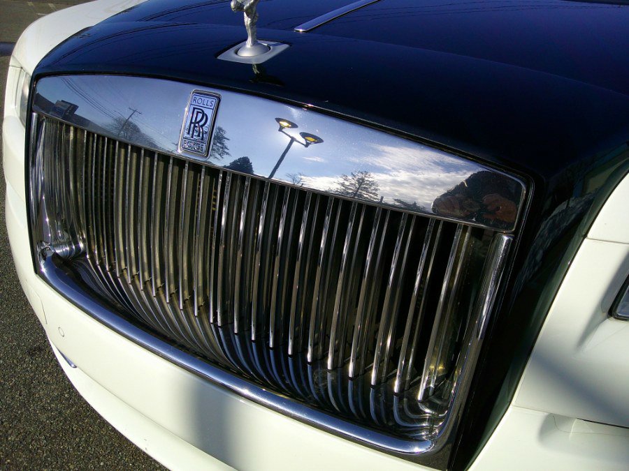 Used 2014 Rolls-Royce Wraith image 56