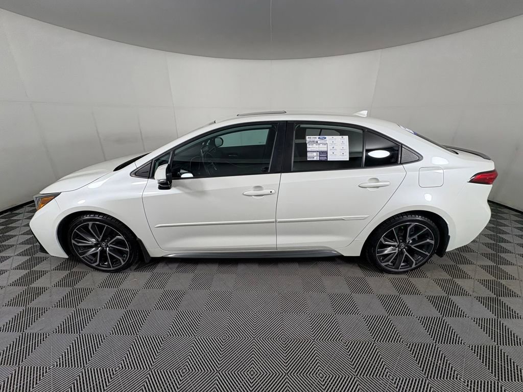 Used 2020 Toyota Corolla XSE image 4