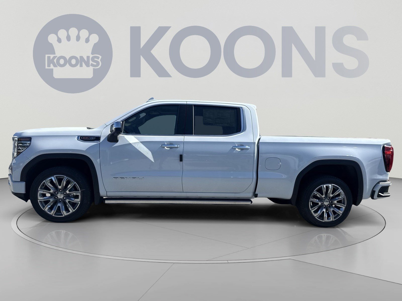 New 2026 GMC Sierra 1500 Denali w/ Denali Reserve Package AWD/4WD image 2