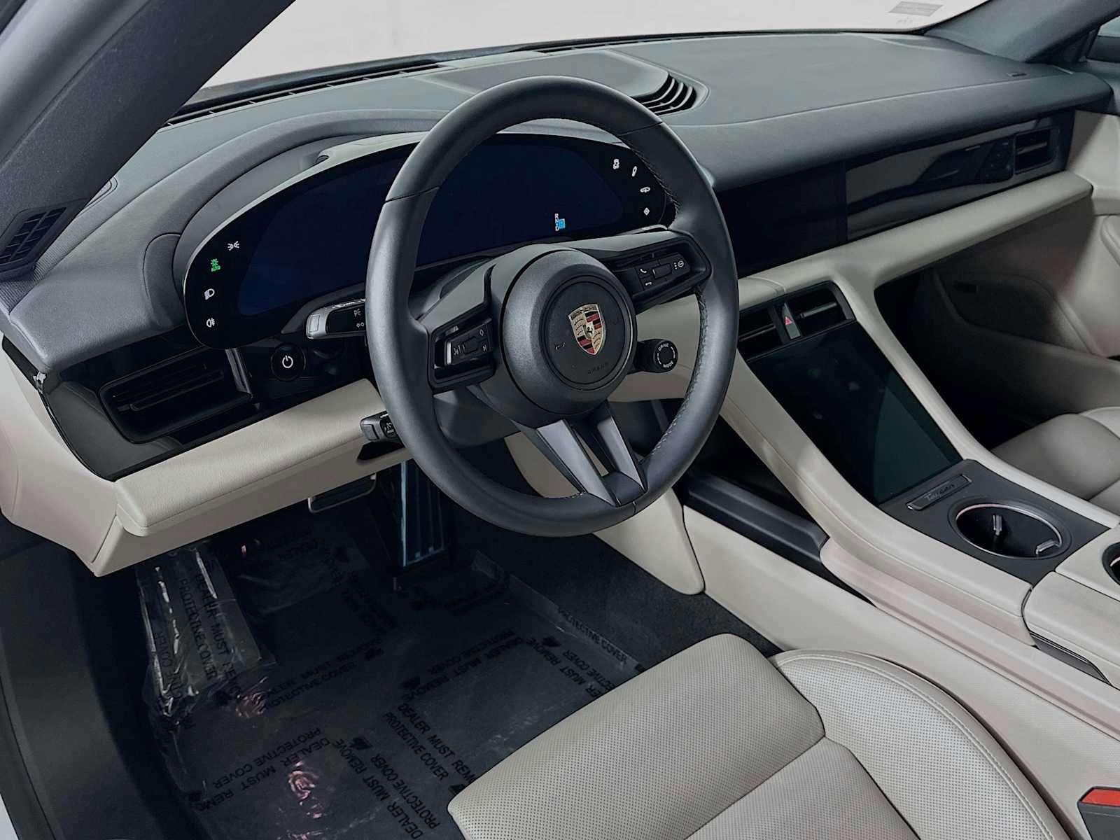 Certified 2025 Porsche Taycan image 4