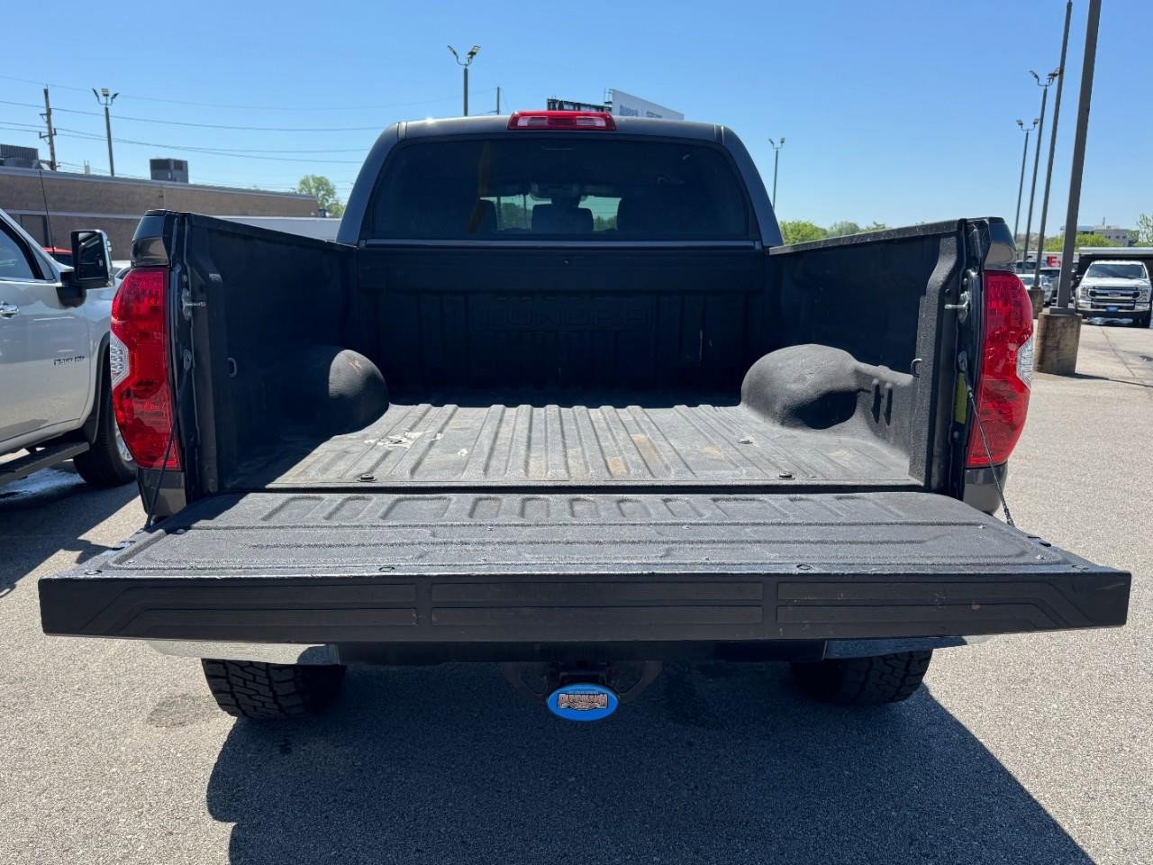 Used 2021 Toyota Tundra SR5 AWD/4WD image 6