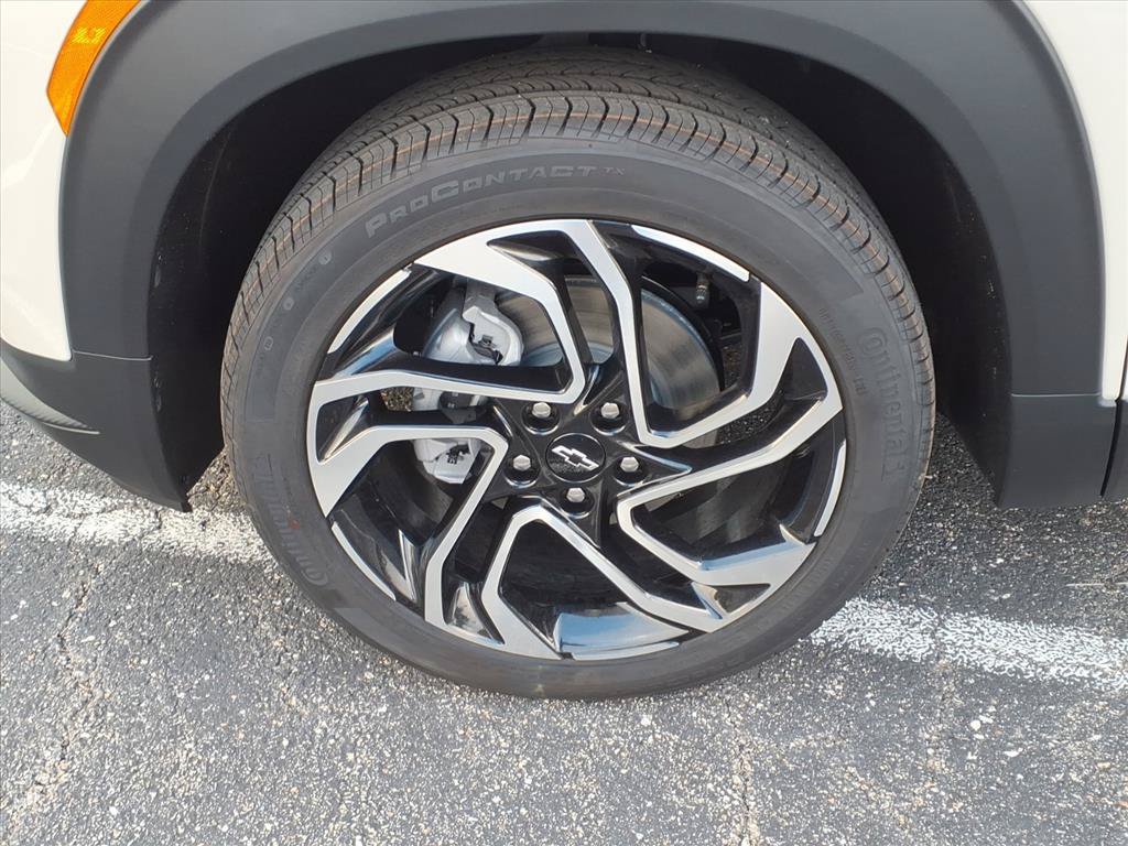 New 2026 Chevrolet TrailBlazer RS w/ Convenience Package FWD image 11