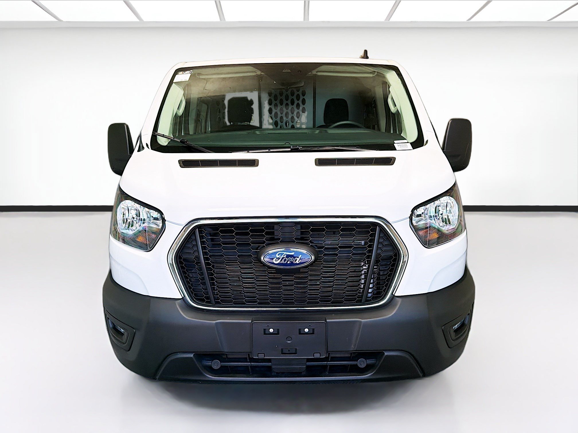 Used 2025 Ford Transit 250 Low Roof w/ Exterior Upgrade Package RWD image 2