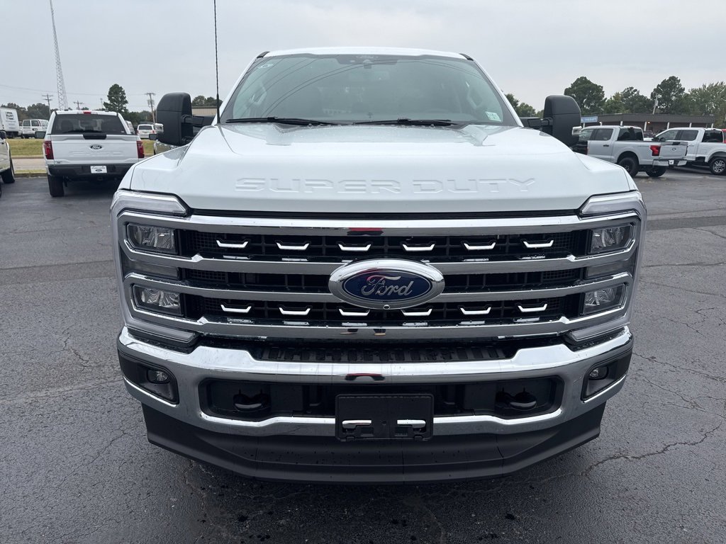 New 2026 Ford F250 4x4 Crew Cab Super Duty image 2