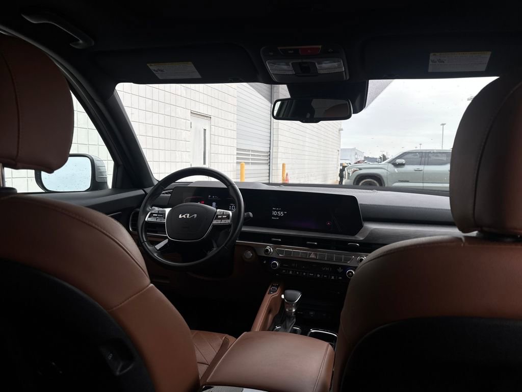 Used 2023 Kia Telluride EX X-Line image 30