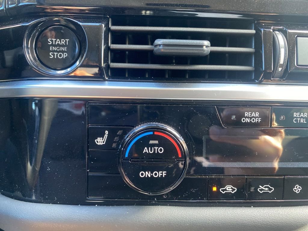 New 2025 Nissan Pathfinder SL image 23