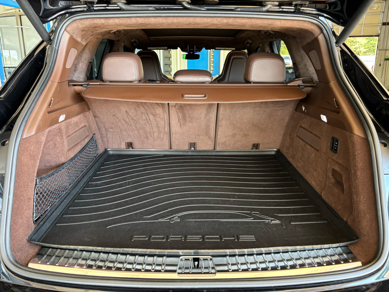 Used 2021 Porsche Cayenne Turbo S image 39