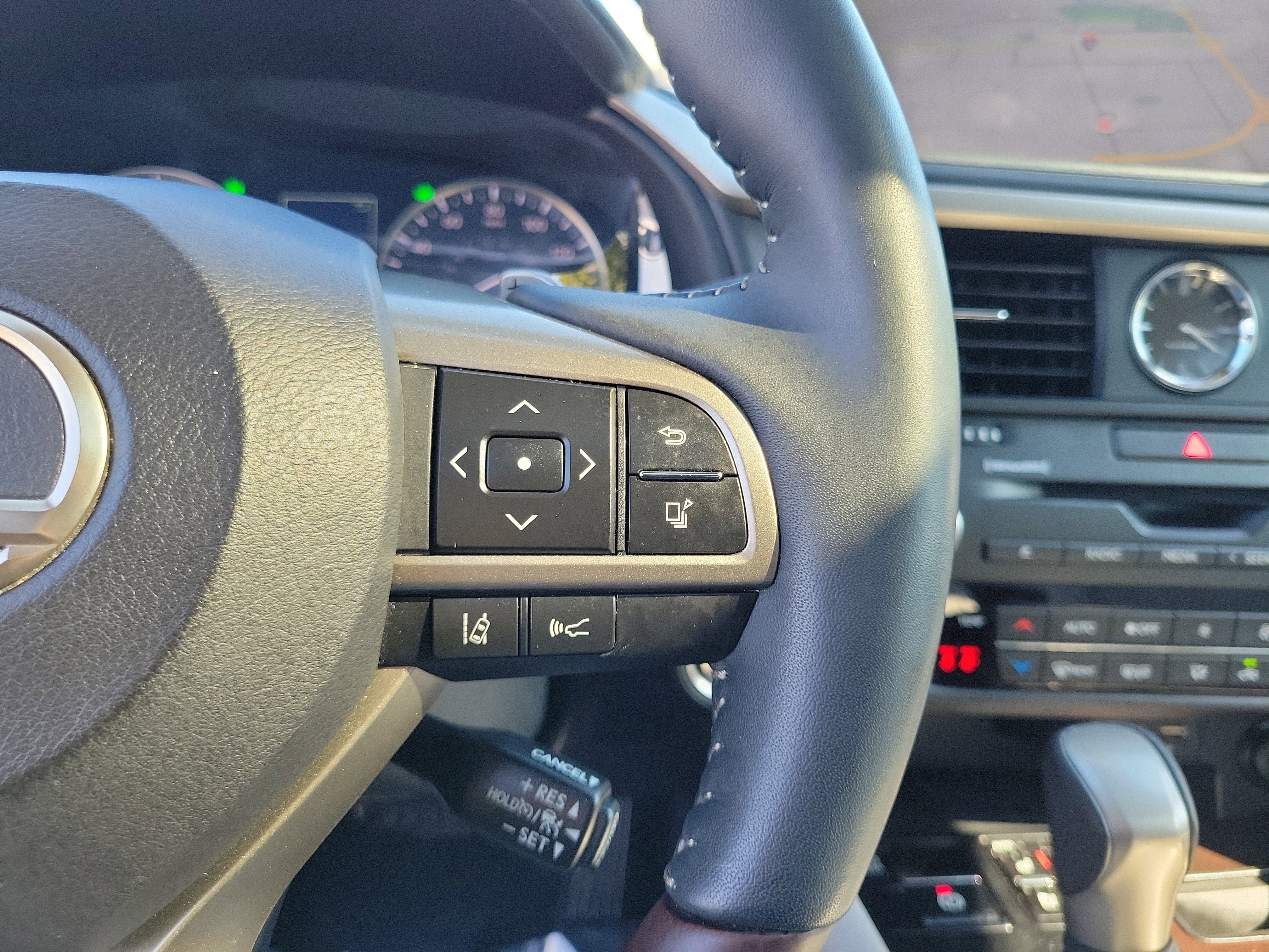 Used 2022 Lexus RX 350 FWD w/ Premium Package image 23