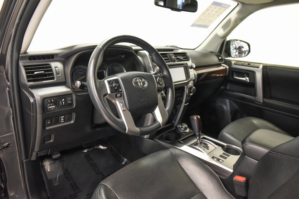 Used 2018 Toyota 4Runner Limited image 2