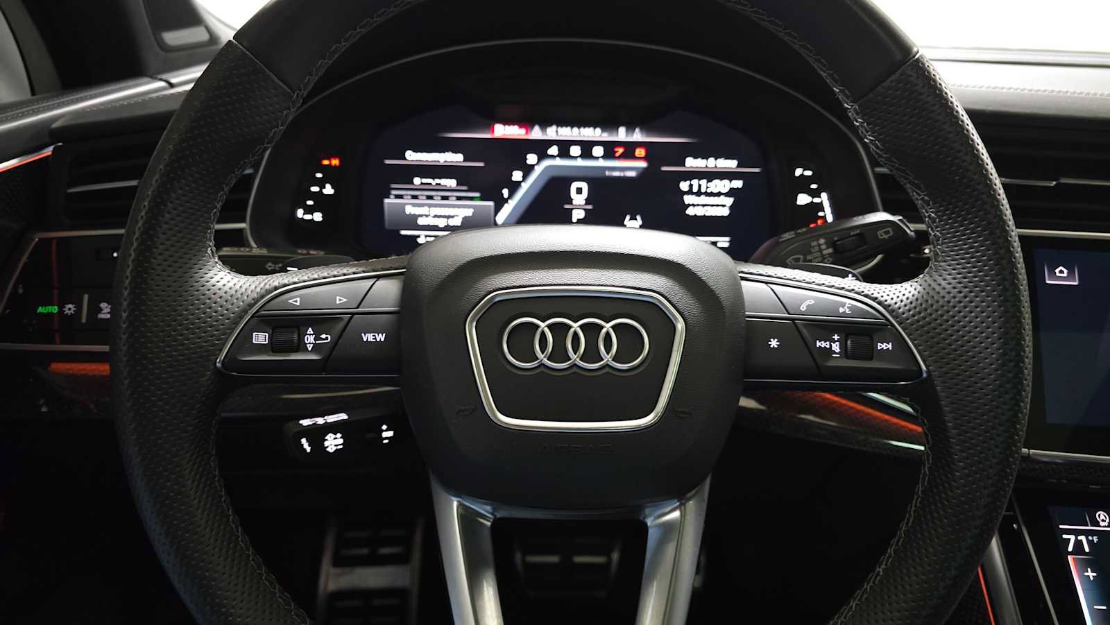 Used 2023 Audi SQ7 Prestige w/ Sport Package image 27