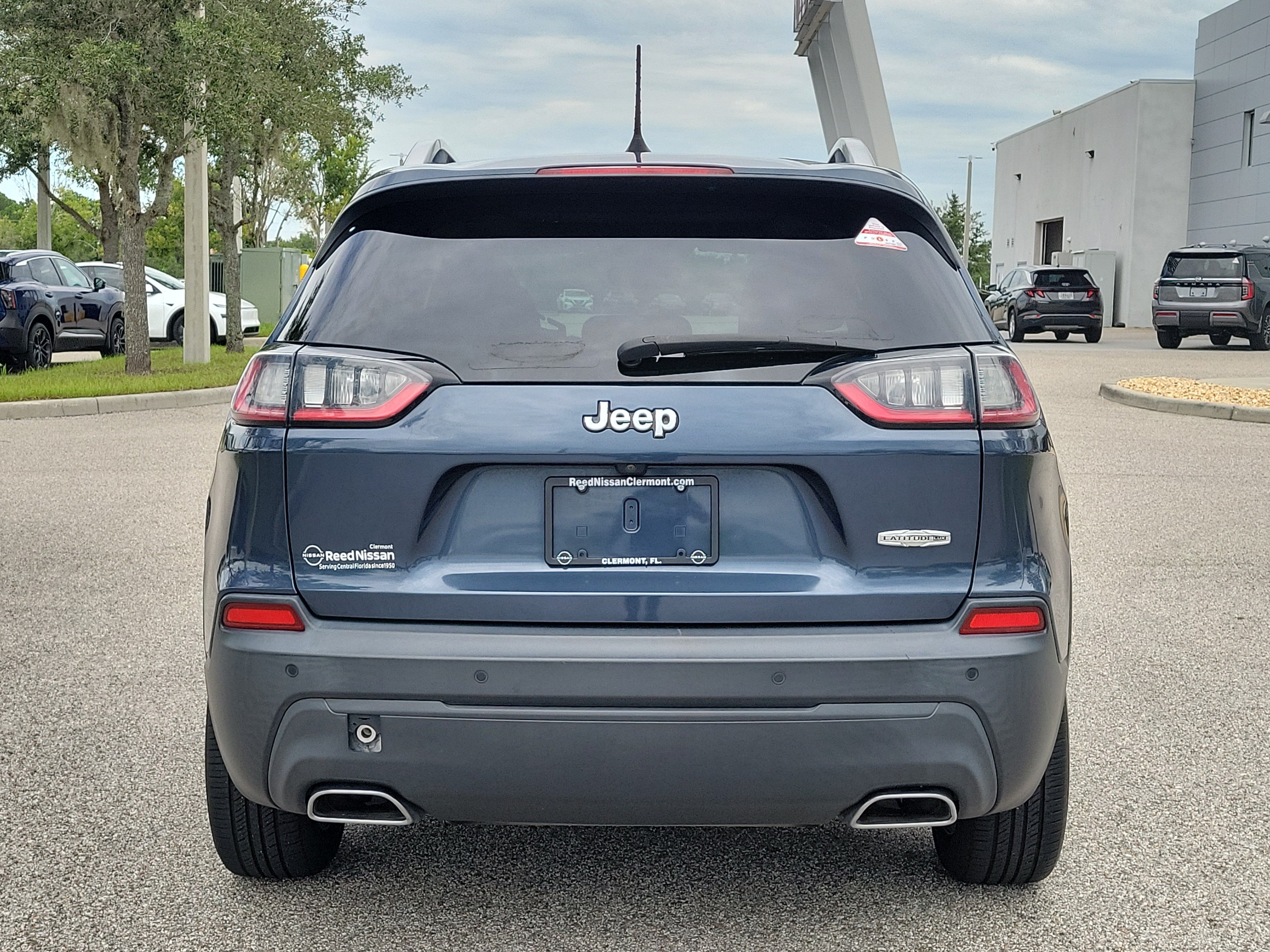 Used 2021 Jeep Cherokee Latitude Lux w/ Sun & Sound Group FWD image 6