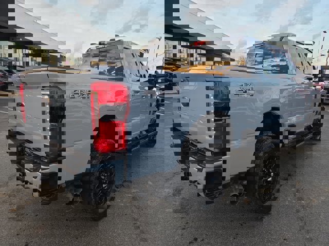 Used 2024 Ford F250 Lariat w/ Lariat Ultimate Package image 5