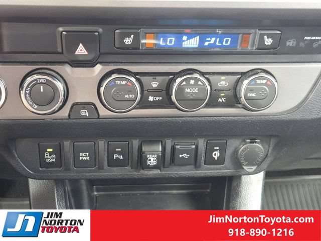 Used 2021 Toyota Tacoma TRD Off-Road w/ TRD Premium Off Road Package AWD/4WD image 21