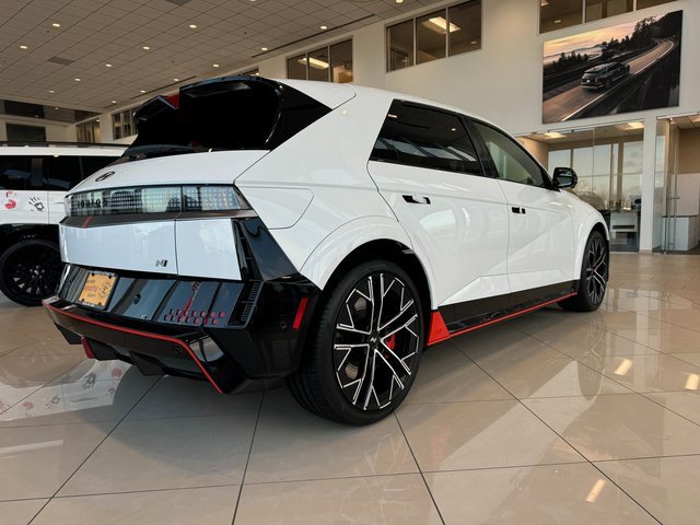 New 2025 Hyundai Ioniq 5 N image 3