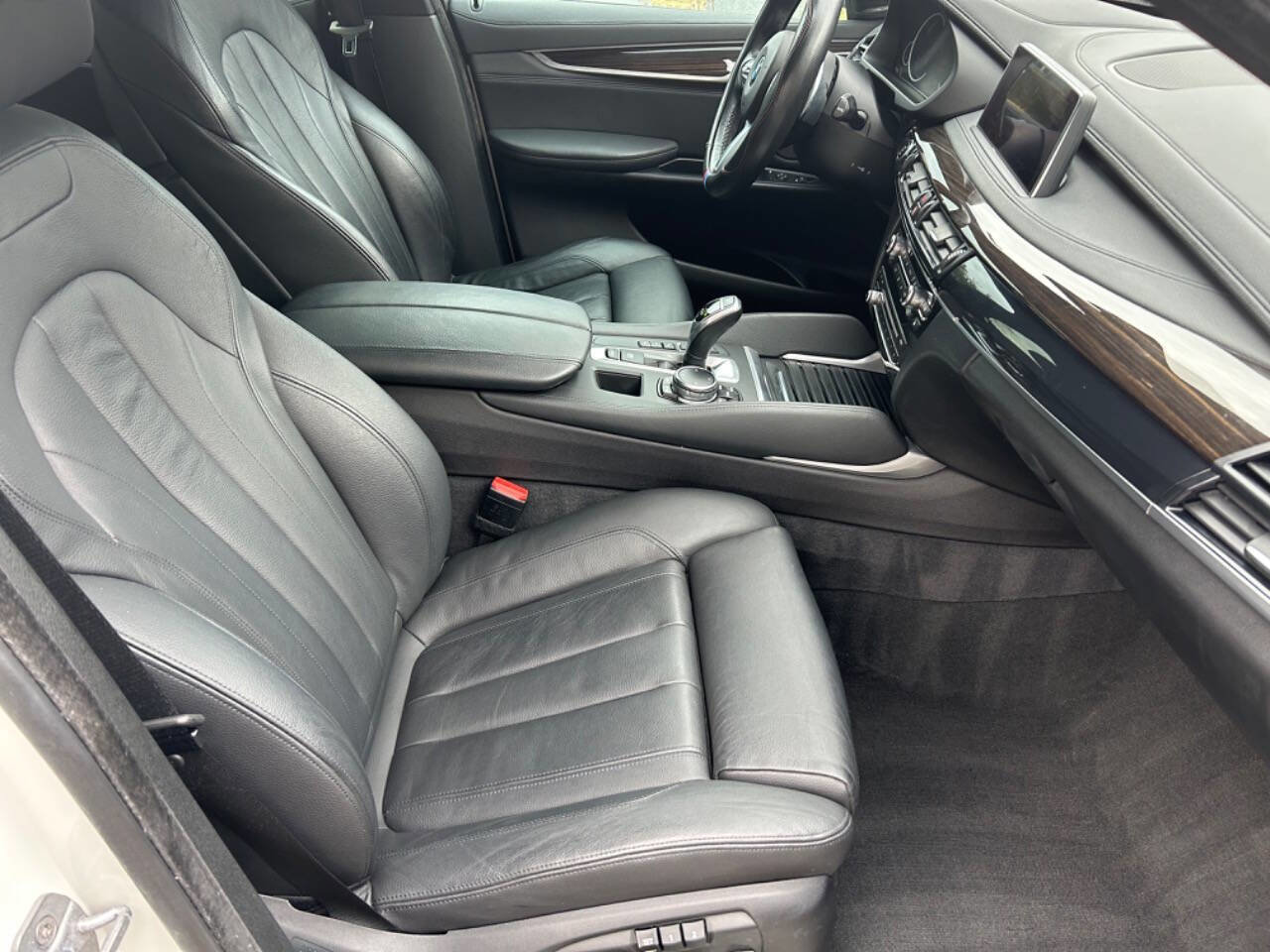 Used 2016 BMW X6 xDrive35i image 32
