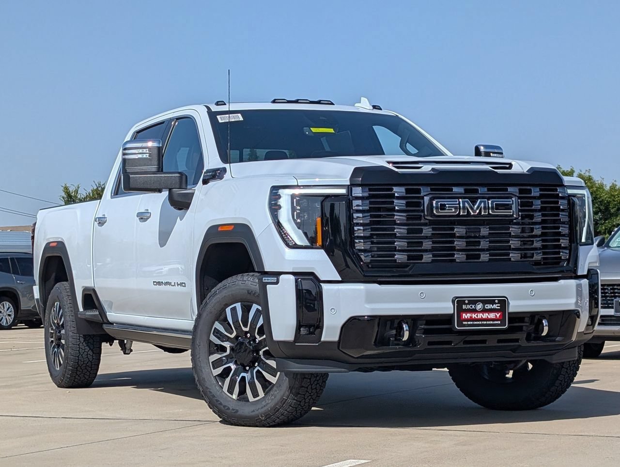New 2026 GMC Sierra 2500 Denali Ultimate AWD/4WD image 2