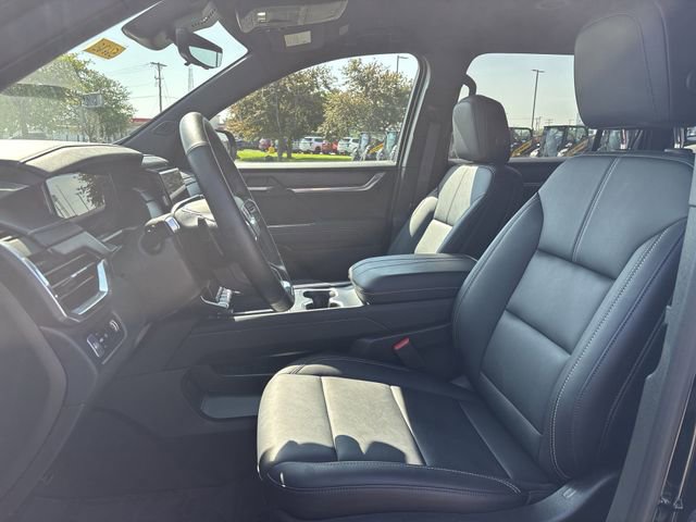 Certified 2026 GMC Acadia Elevation w/ Elevation Premium Package FWD image 23
