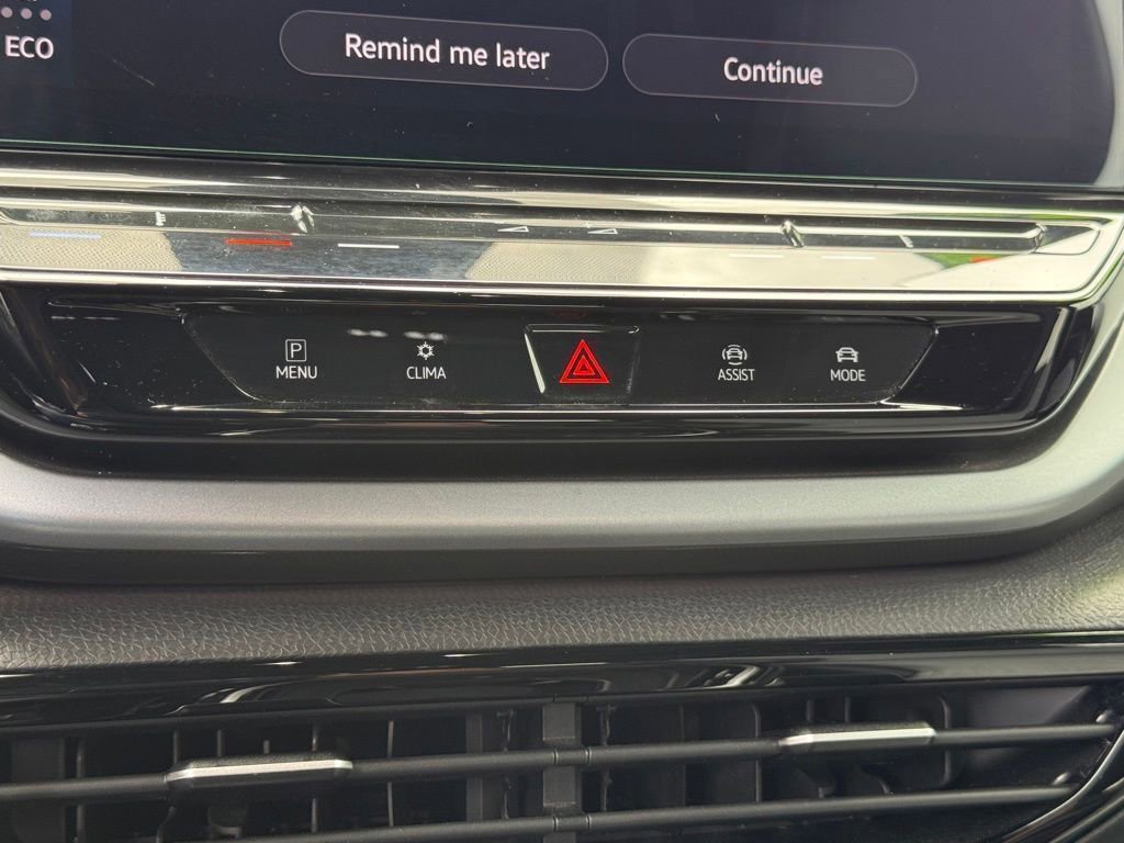 Certified 2023 Volkswagen ID.4 Pro RWD image 21