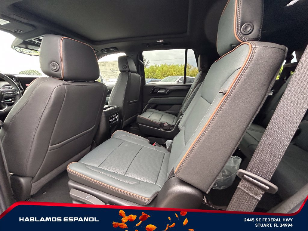 New 2026 GMC Yukon AT4 w/ AT4 Premium Package AWD/4WD image 13