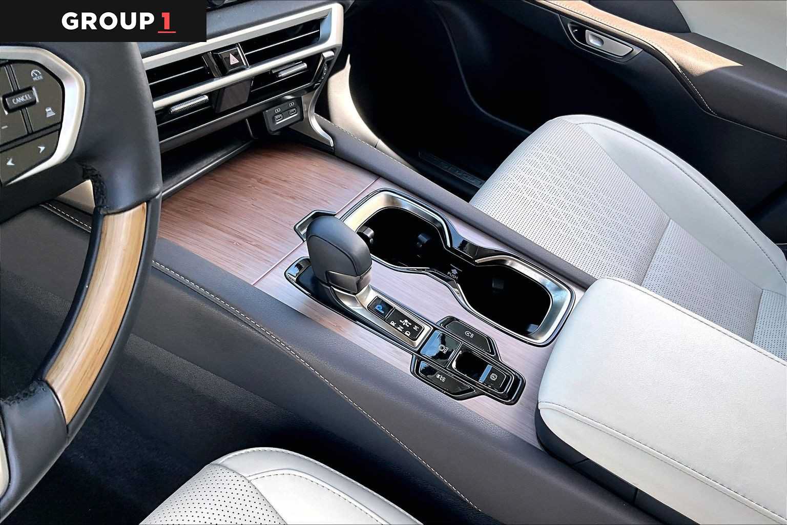 Certified 2026 Lexus RX 350 Premium Plus w/ Accessory Package (Z1) FWD image 14