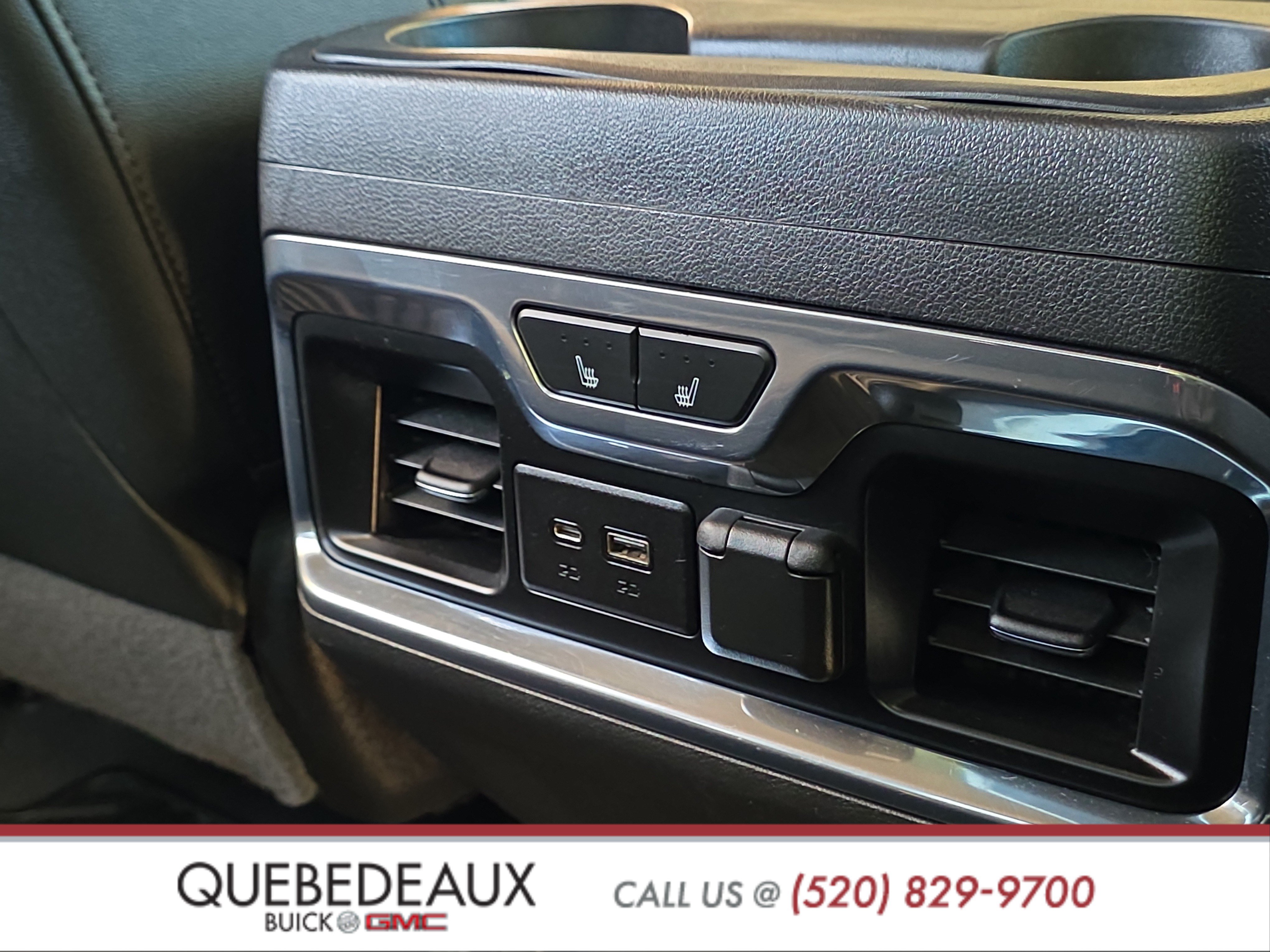 Used 2019 Chevrolet Silverado 1500 LTZ w/ LTZ Plus Package AWD/4WD image 27