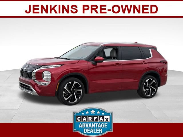 Used 2023 Mitsubishi Outlander SEL FWD image 1