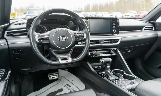 Used 2021 Kia K5 GT-Line w/ GT-Line FWD Premium Package image 9