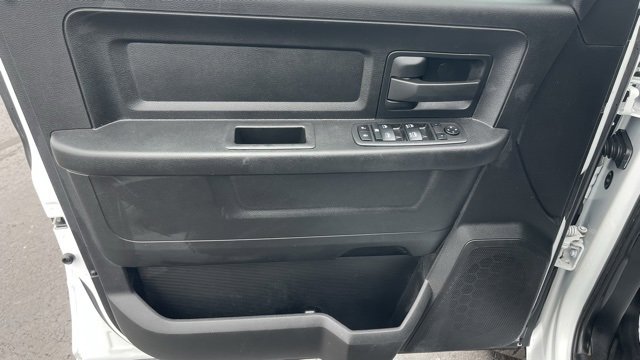 Used 2022 RAM 2500 Tradesman w/ Chrome Appearance Group image 11