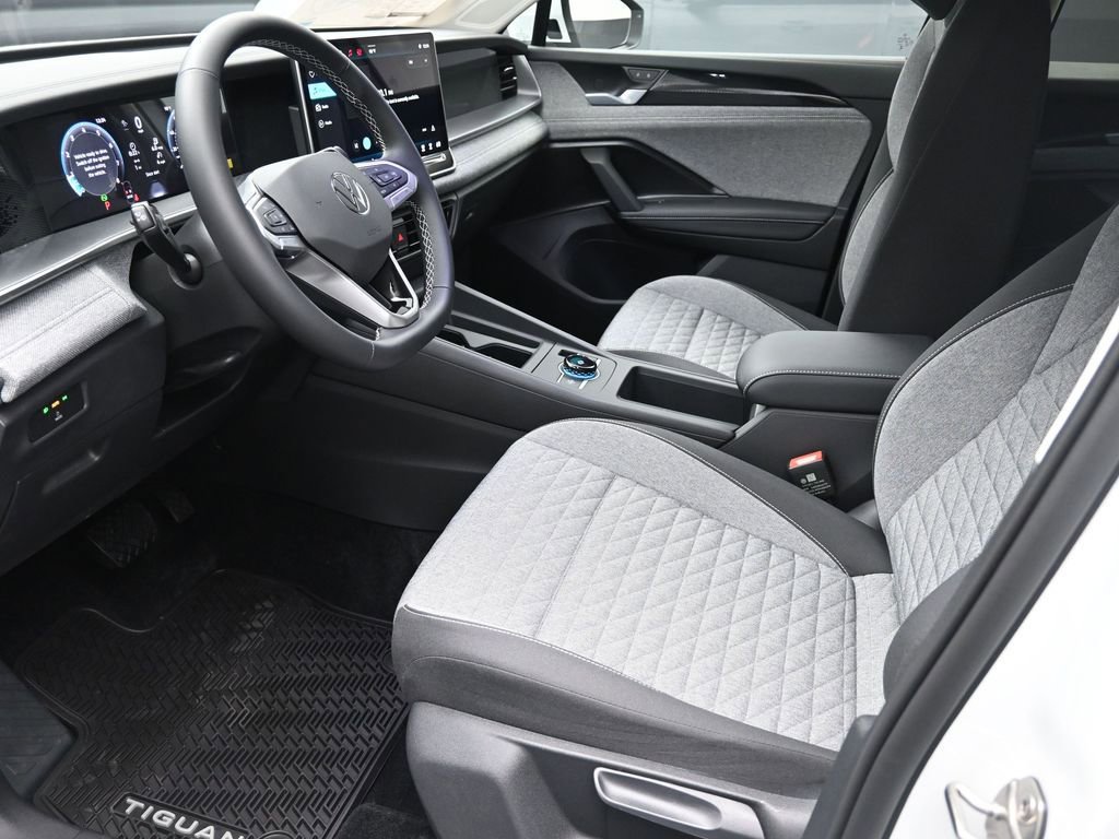 New 2026 Volkswagen Tiguan S FWD image 17