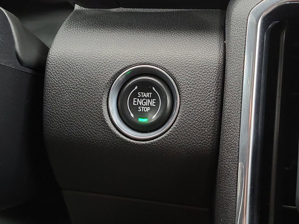 Certified 2025 GMC Acadia Elevation image 16