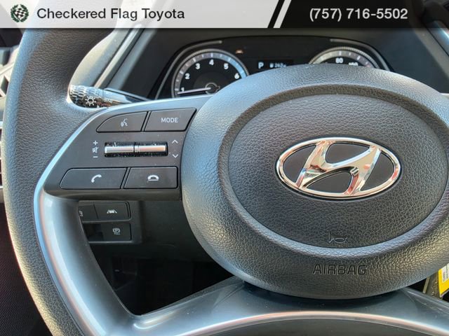 Used 2023 Hyundai Sonata SE w/ Cargo Package FWD image 13