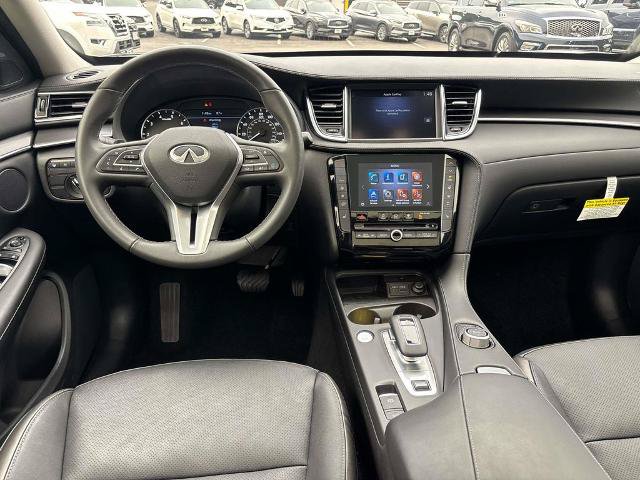 Certified 2025 INFINITI QX50 Luxe w/ Cargo Package AWD/4WD image 14